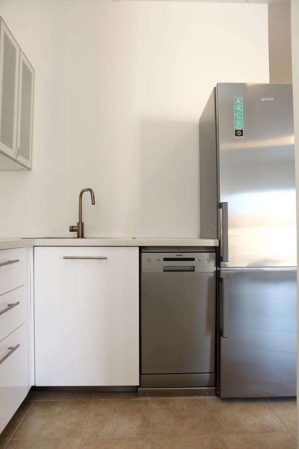 Charming San Simon Beach Apartment Jn Izola Esterno foto